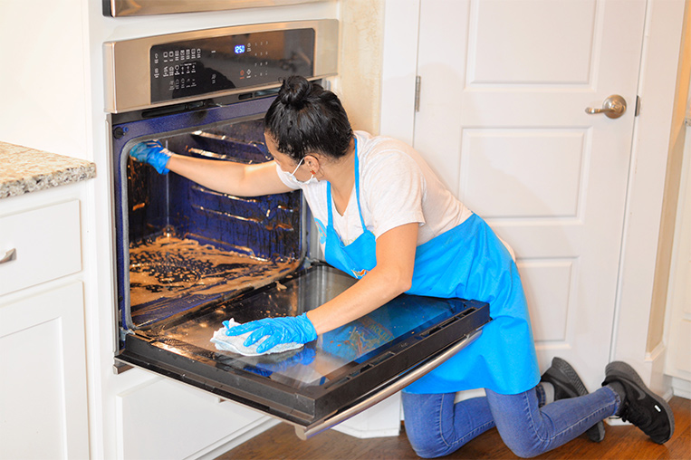 deep cleaning with mask